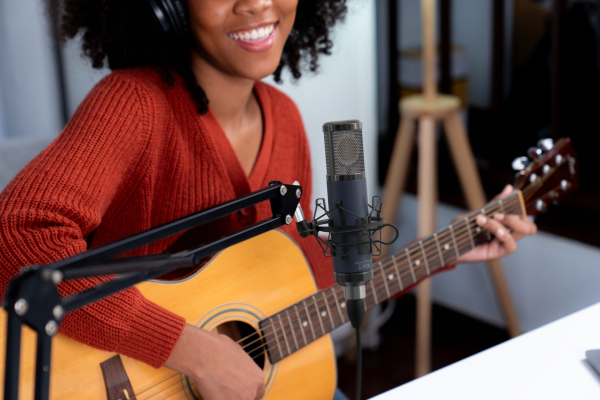 Luucco Large Melo-S1 Geniş Diyaframlı Kardioid Kondenser Mikrofon